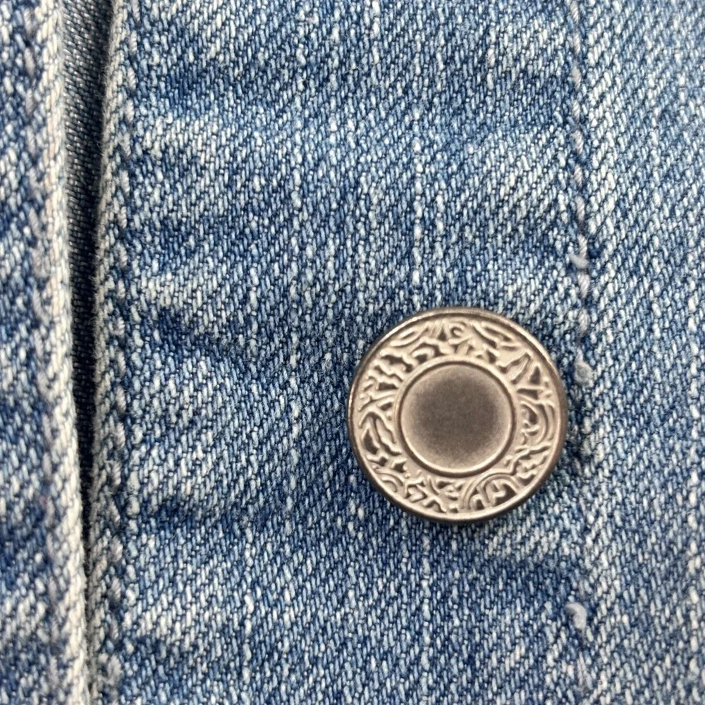 Girls 1989 Place Denim Jacket with Gray Hoodie 🌟 - Picture 6 of 9